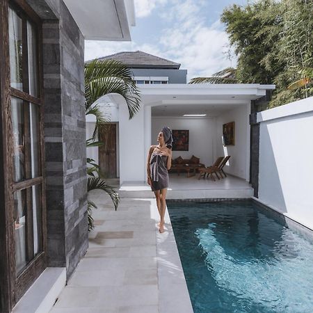 Aster Villa Seminyak 외부 사진